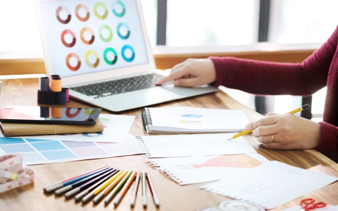Hand Drawn Lettering Logo Tutorial in Illustrator: From Pencil Sketch to Vector